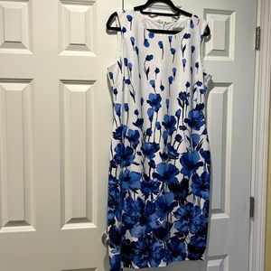Kasper Sleeveless Dress